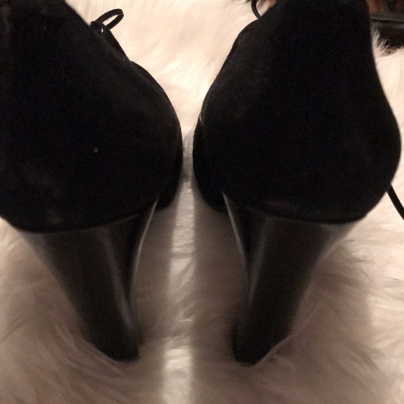 Black suede shoe bootie - Picture 5 of 7